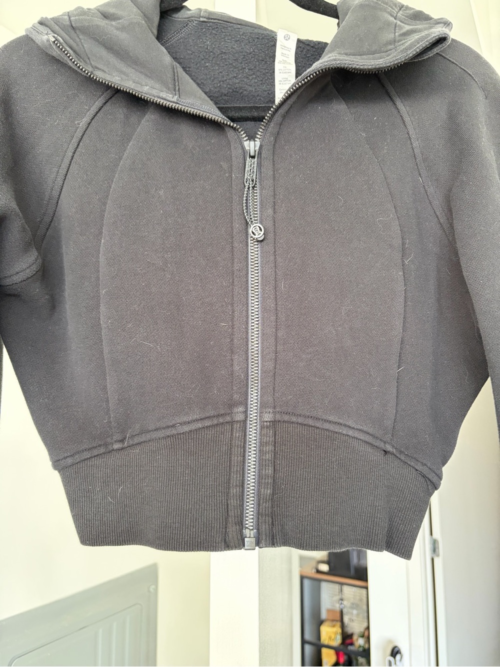 Lululemon Cropped Scuba Hoodie Zip Up Jacket Black Size 4 - Picture 3 of 9
